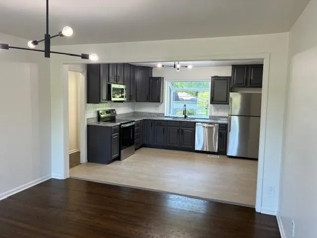 $489,000 | 6101 West 99th Street, Overland Park, KS 66207