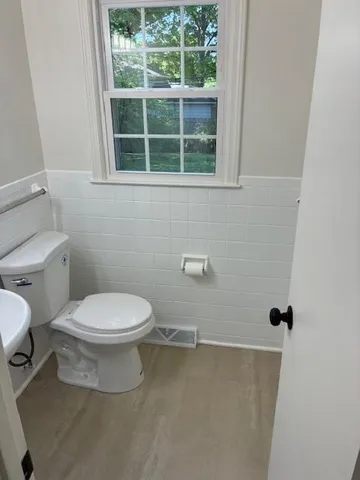 $489,000 | 6101 West 99th Street, Overland Park, KS 66207