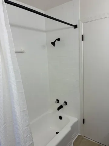 $489,000 | 6101 West 99th Street, Overland Park, KS 66207