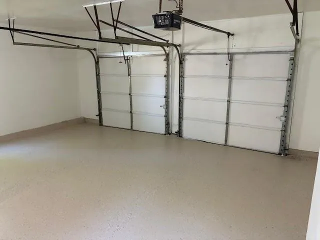 $489,000 | 6101 West 99th Street, Overland Park, KS 66207