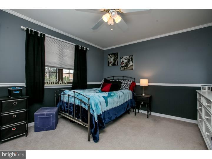 222 Carr Circle Springfield, PA 19064 - Photo 20 of 25 Bedroom