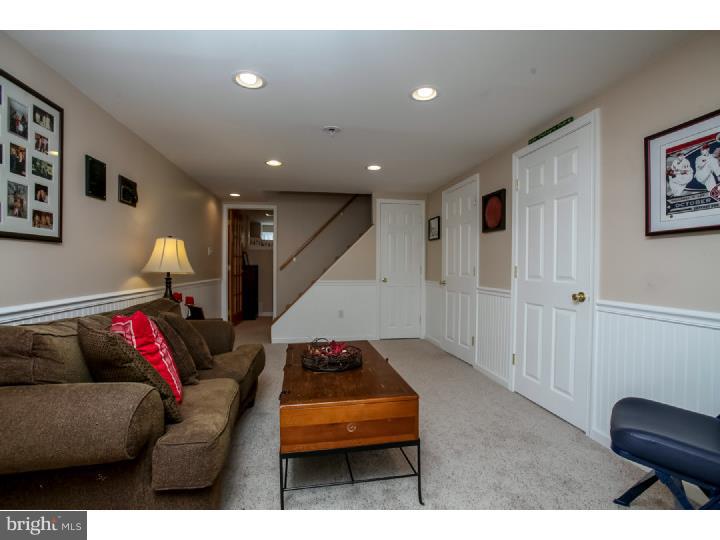 222 Carr Circle Springfield, PA 19064 - Photo 22 of 25 Basement - Finished