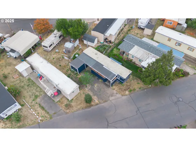 $30,000 | 2400 Southeast Stratus Avenue, Unit 32, McMinnville, OR 97128