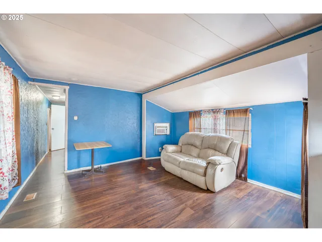 $30,000 | 2400 Southeast Stratus Avenue, Unit 32, McMinnville, OR 97128