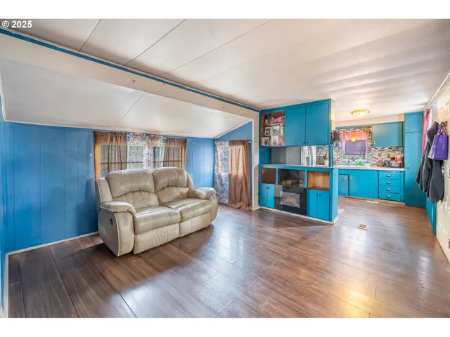 $30,000 | 2400 Southeast Stratus Avenue, Unit 32, McMinnville, OR 97128