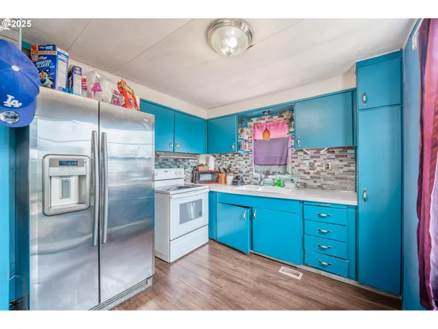 $30,000 | 2400 Southeast Stratus Avenue, Unit 32, McMinnville, OR 97128