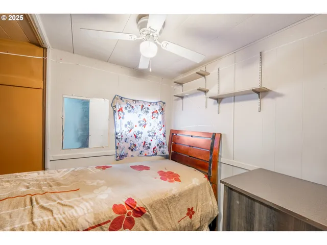 $30,000 | 2400 Southeast Stratus Avenue, Unit 32, McMinnville, OR 97128