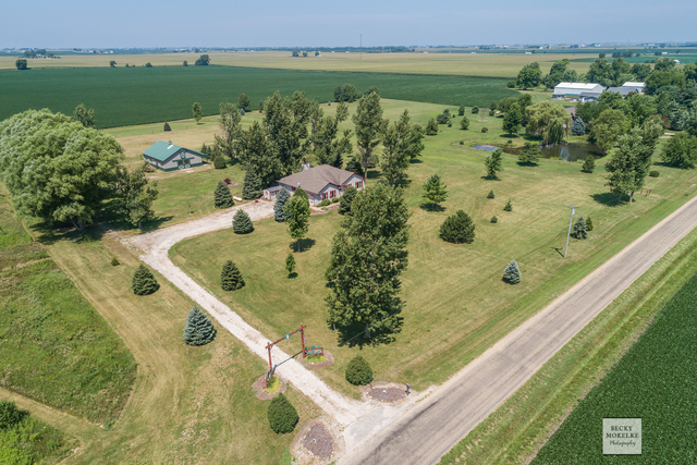 5545 Nettle Creek Road Morris, IL 60450 - Photo 18 of 45 a view of a lake from a balcony