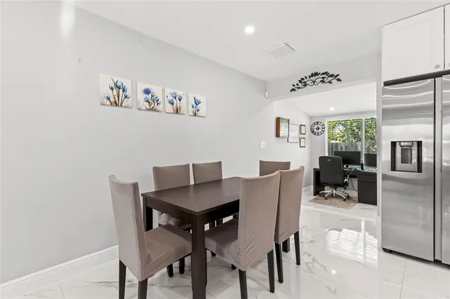 a view of a backyard with a house