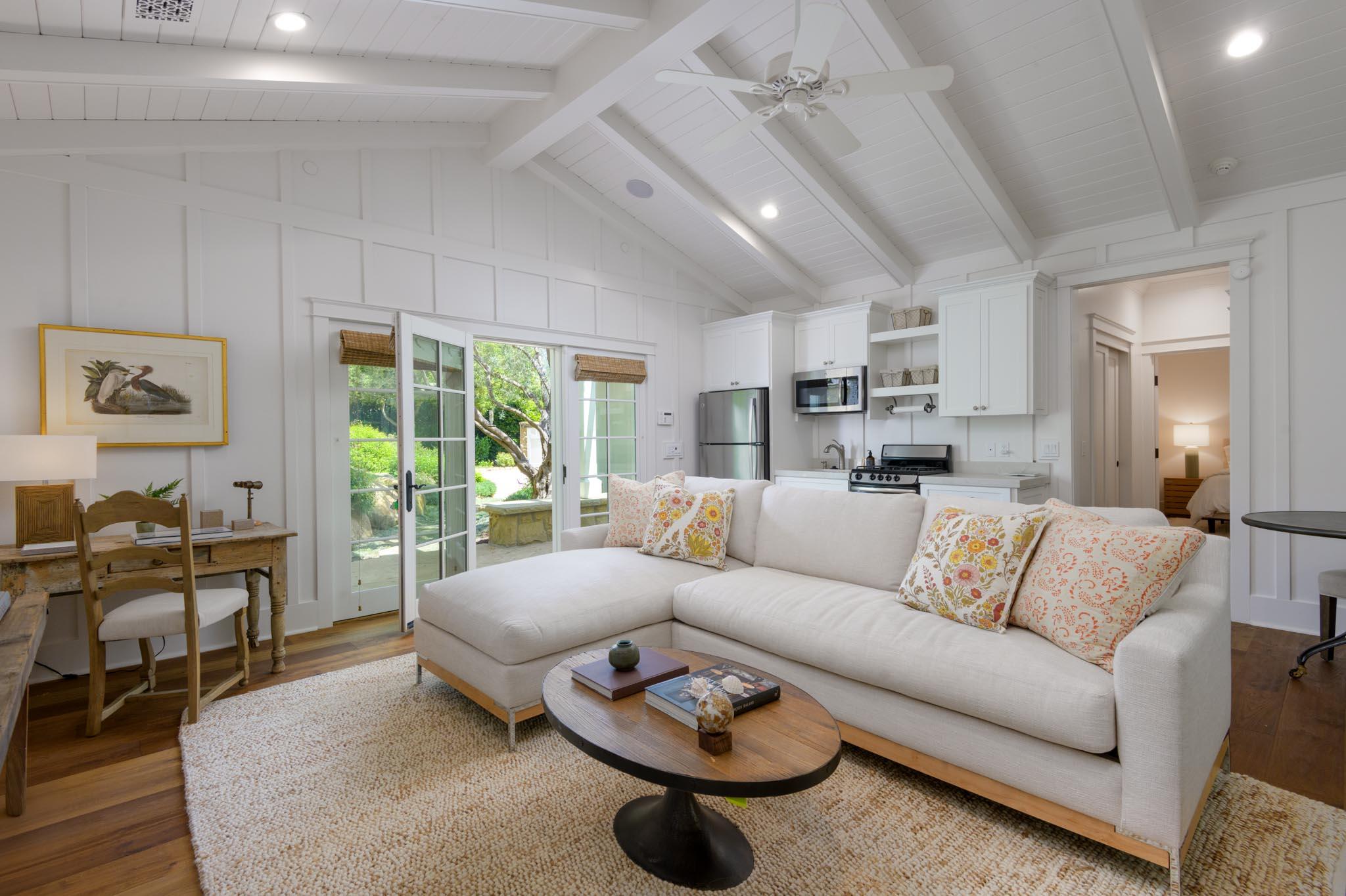 521 Santa Rosa Lane Montecito, CA 93108 - Photo 25 of 30 ADU Living Area