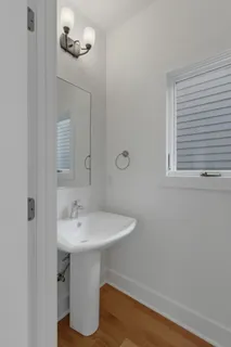 $550,000 | 355 Sylvan Park Lane, Nashville, TN 37209