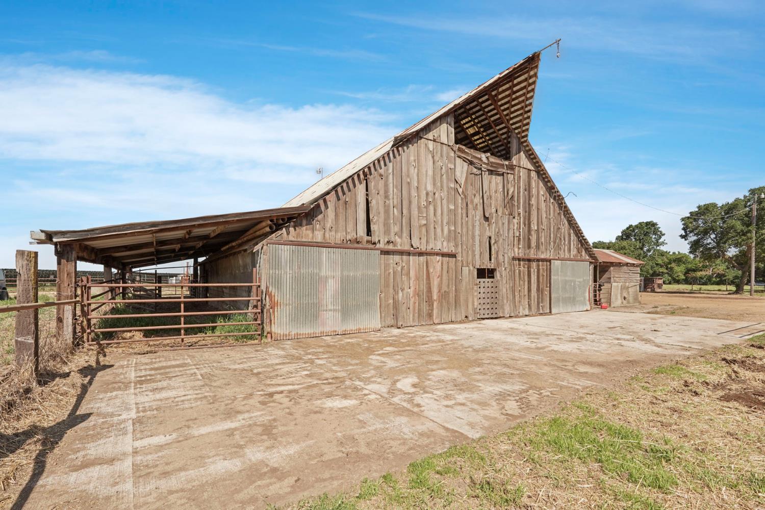 9690 Kost Road Galt, CA 95632 - Photo 39 of 42