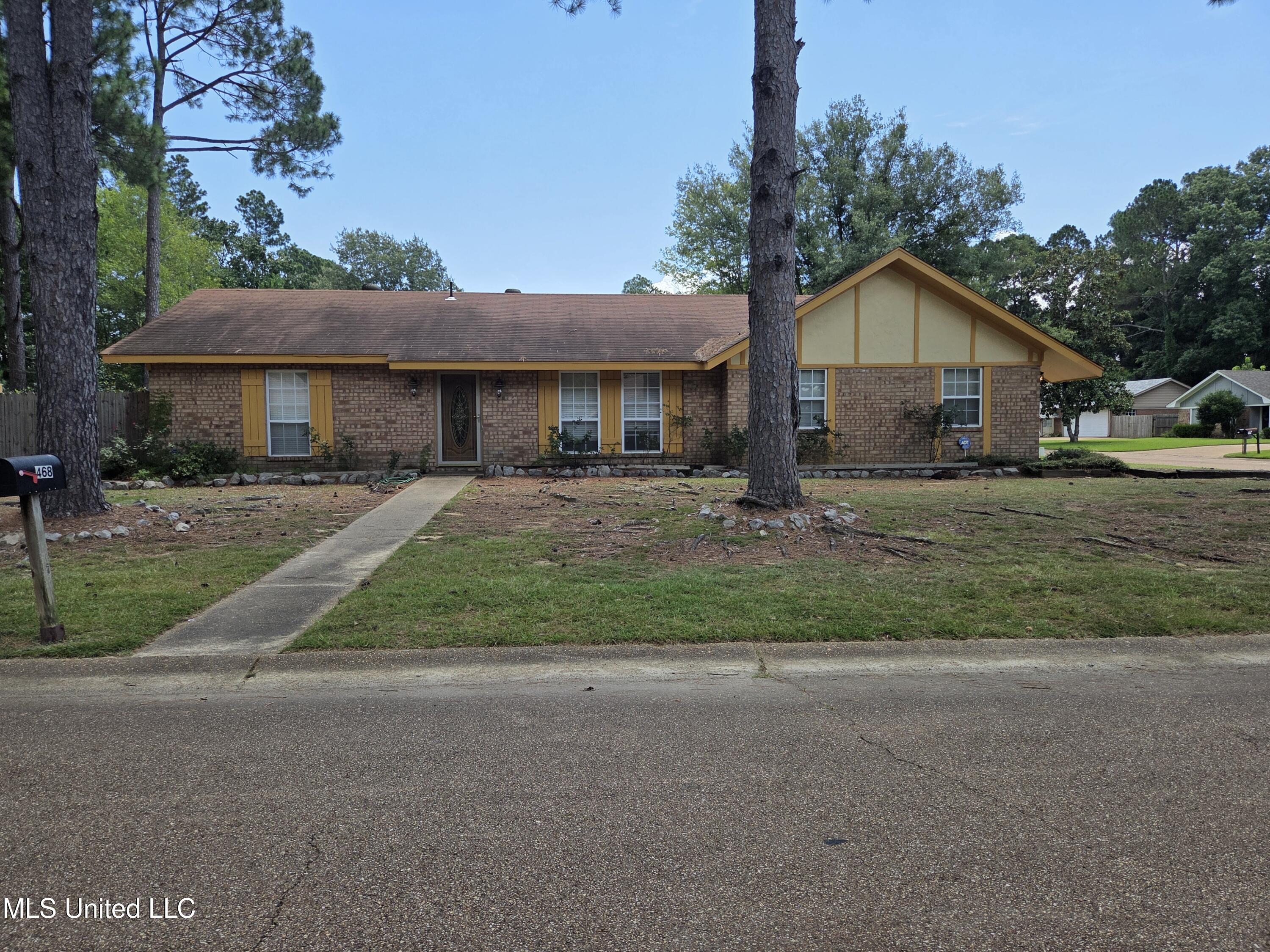 468 Longwood Trail Madison, MS 39110 - Photo 1 of 10 20250811_120127