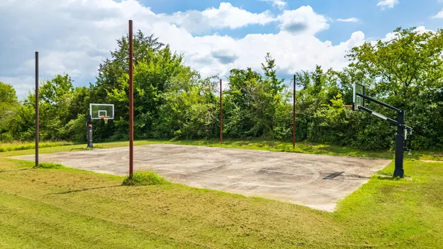 $1,900,000 | 229 Davis Lane, Old Fort, TN 37362