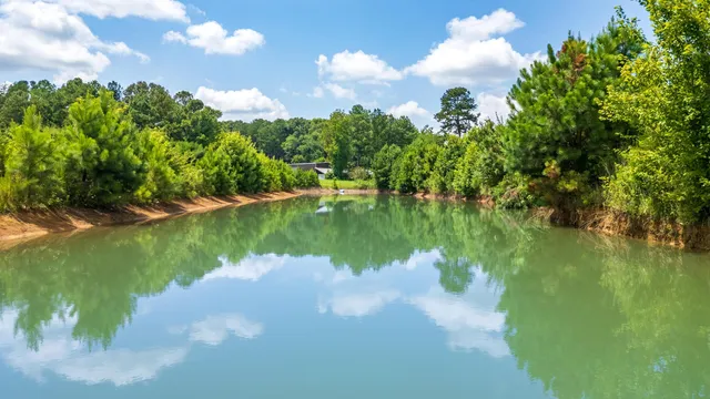 $1,900,000 | 229 Davis Lane, Old Fort, TN 37362