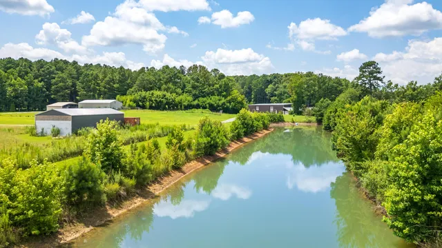 $1,900,000 | 229 Davis Lane, Old Fort, TN 37362