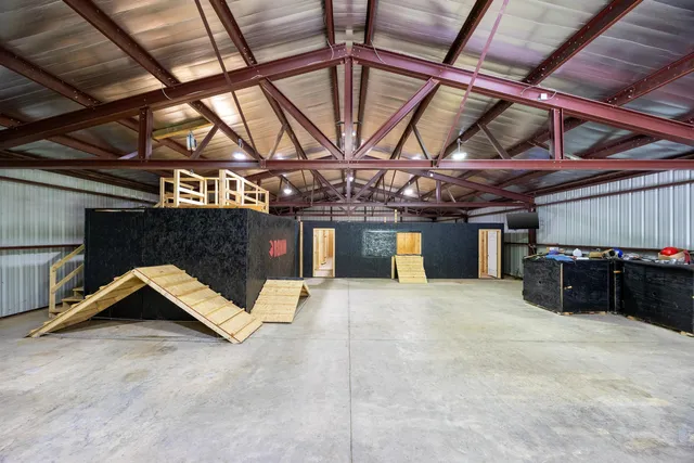 $1,900,000 | 229 Davis Lane, Old Fort, TN 37362