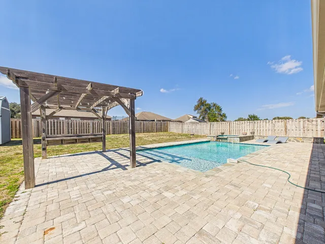 $399,900 | 5452 Lee Farm Boulevard, Crestview, FL 32536