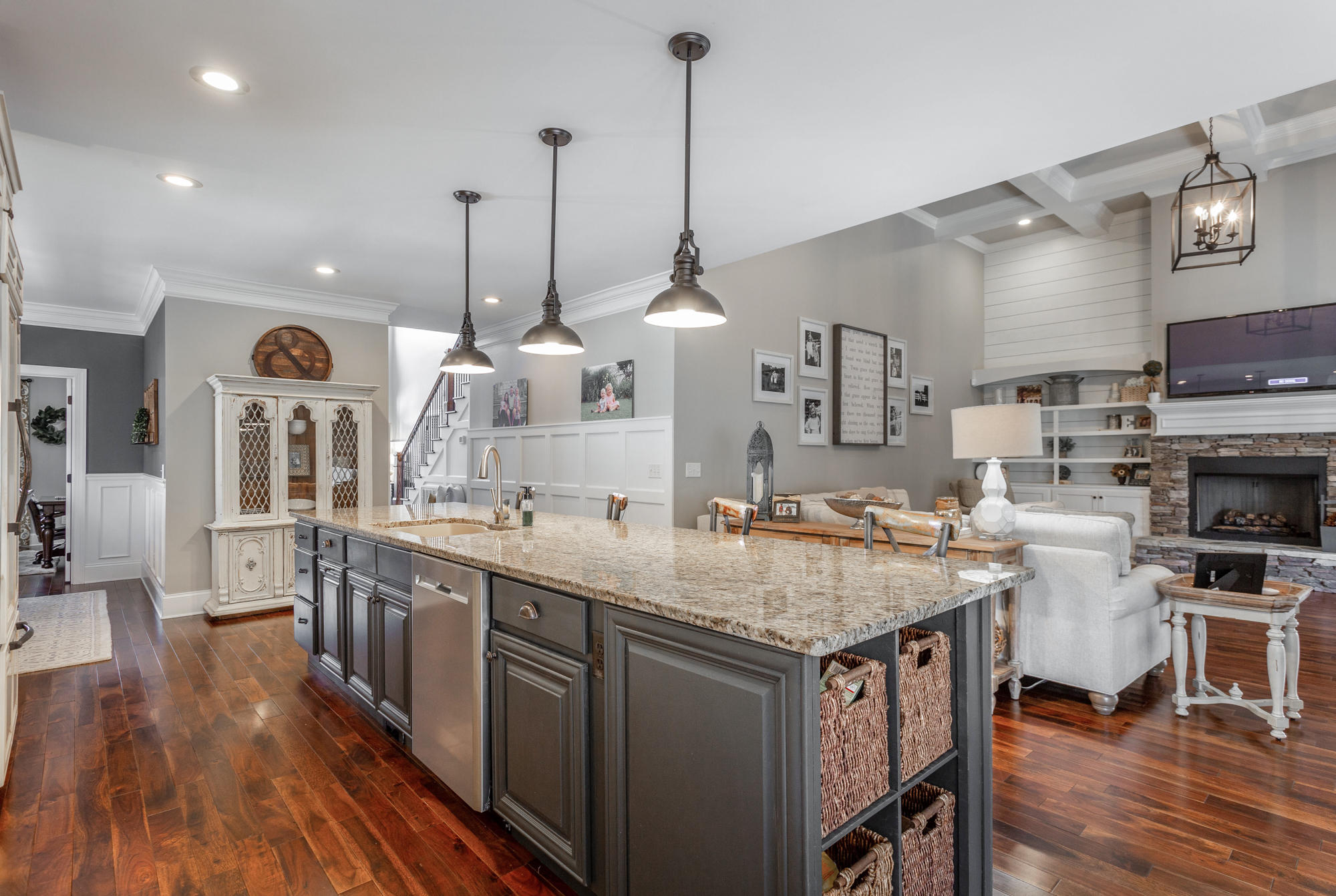 108 Ridgeside Road Chattanooga, TN 37411 - Photo 3 of 55 Kitchen