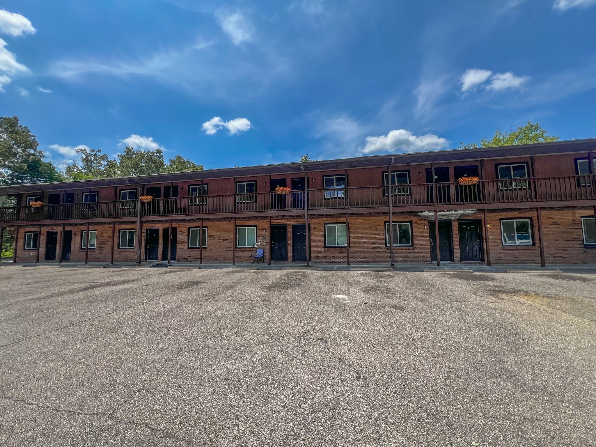 480 Ringgold Road, Unit 7 Clarksville, TN 37042 - Photo 2 of 9