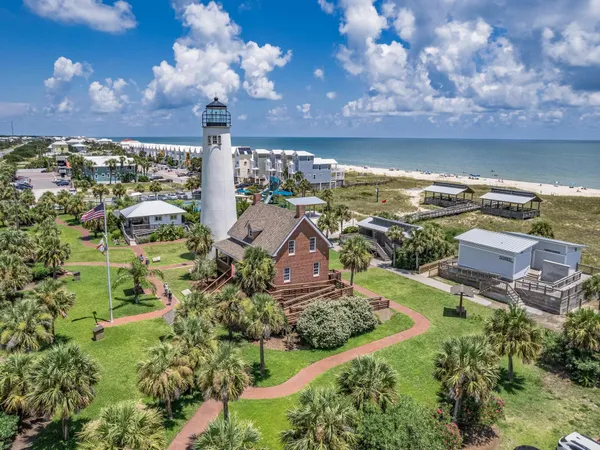 $149,900 | 865 East Pine Avenue, Eastpoint, FL 32328