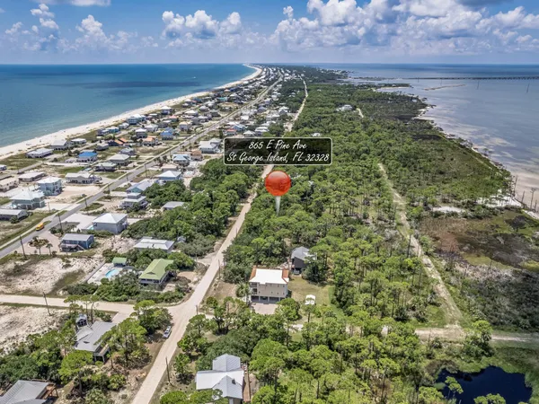 $149,900 | 865 East Pine Avenue, Eastpoint, FL 32328