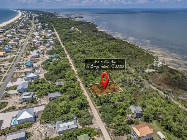 $149,900 | 865 East Pine Avenue, Eastpoint, FL 32328