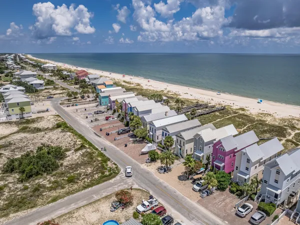 $149,900 | 865 East Pine Avenue, Eastpoint, FL 32328