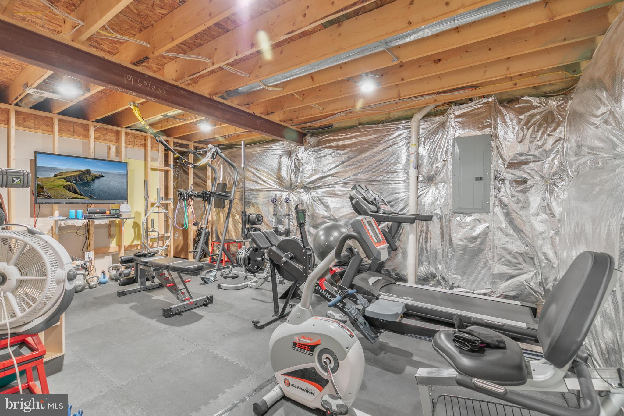 40652 Banshee Drive Leesburg, VA 20175 - Photo 39 of 51 a view of a room with gym equipment