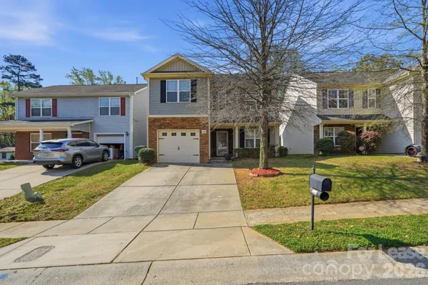 $2,400 | 7530 Fowler Springs Lane, Charlotte, NC 28212