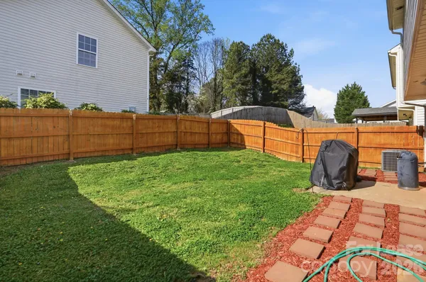 $2,400 | 7530 Fowler Springs Lane, Charlotte, NC 28212