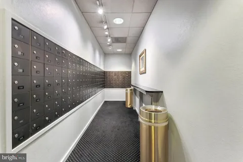 $295,000 | 1800 Old Meadow Road, Unit 1409, McLean, VA 22102