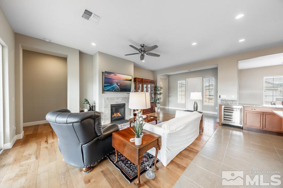 2114 Niatross Lane Reno, NV 89521 - Photo 7 of 40 Photo 7
