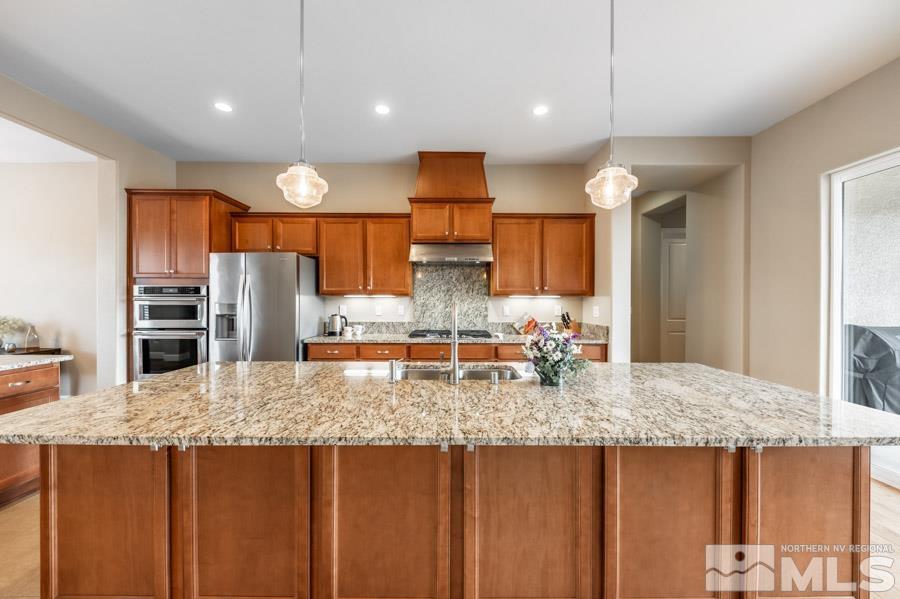 2114 Niatross Lane Reno, NV 89521 - Photo 10 of 40 Photo 10