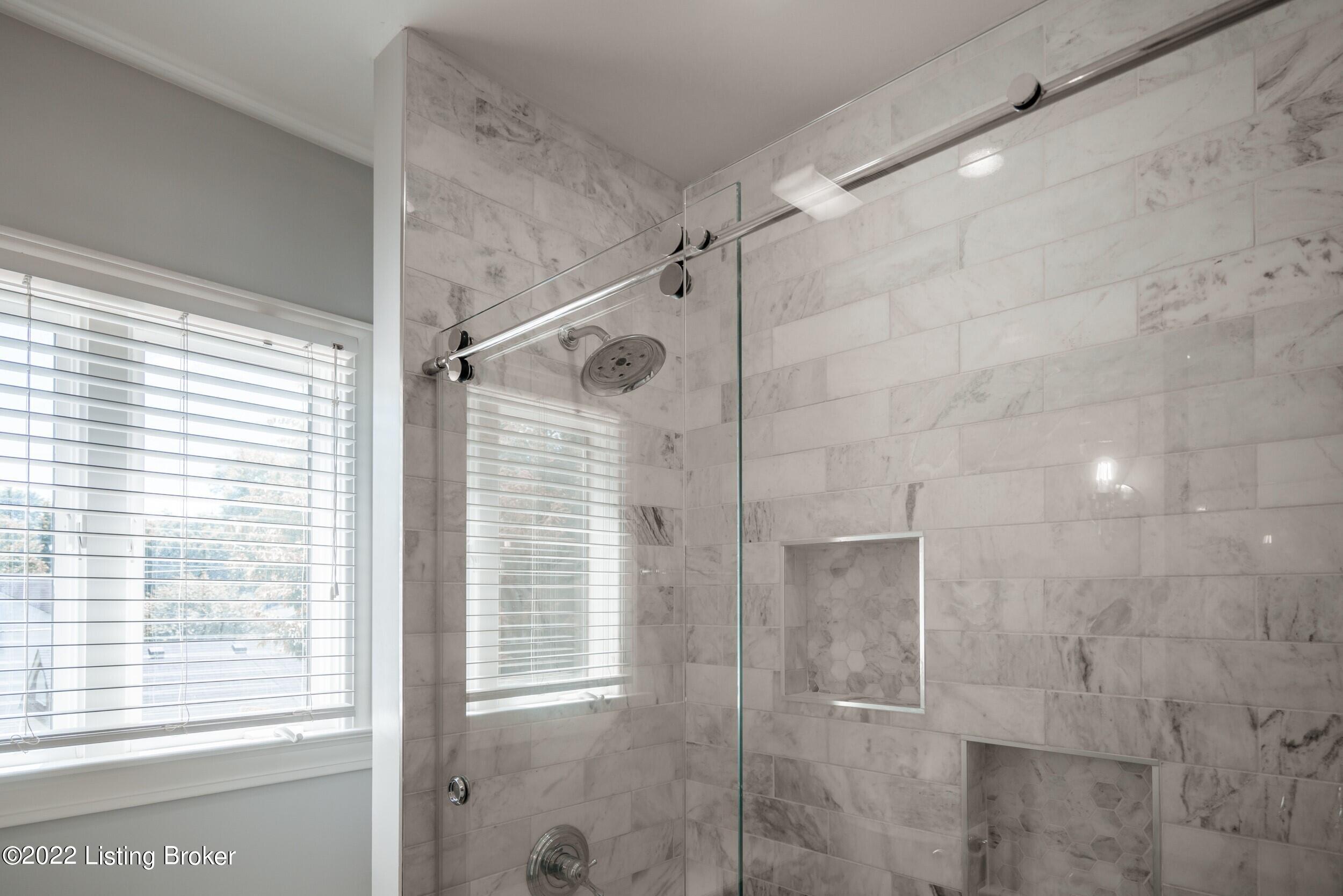 4204 Churchill Road Louisville, KY 40207 - Photo 30 of 35 Shower