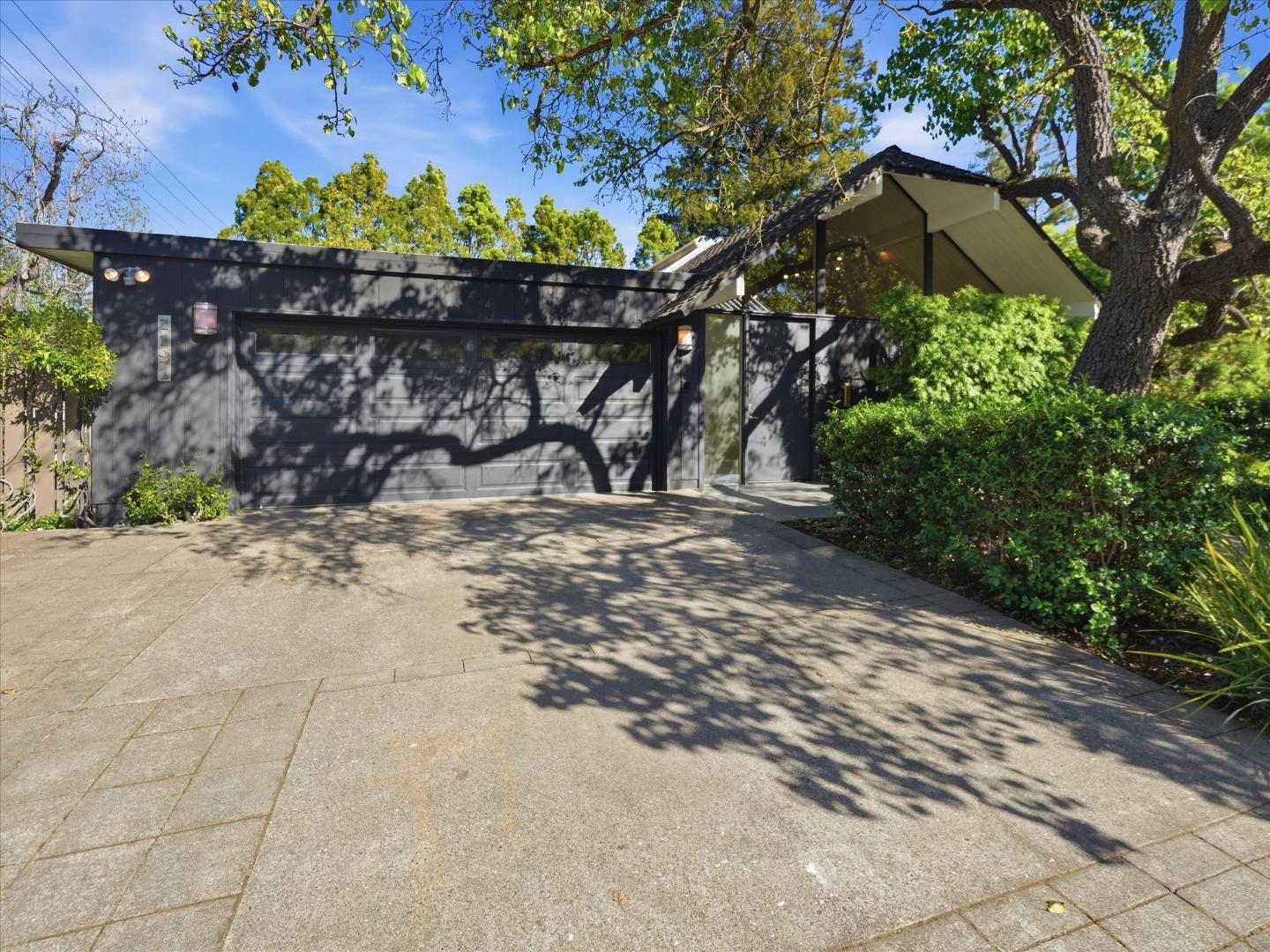 1121 Harriet Street Palo Alto, CA 94301 - Photo 1 of 1 a view of a pathway with a yard