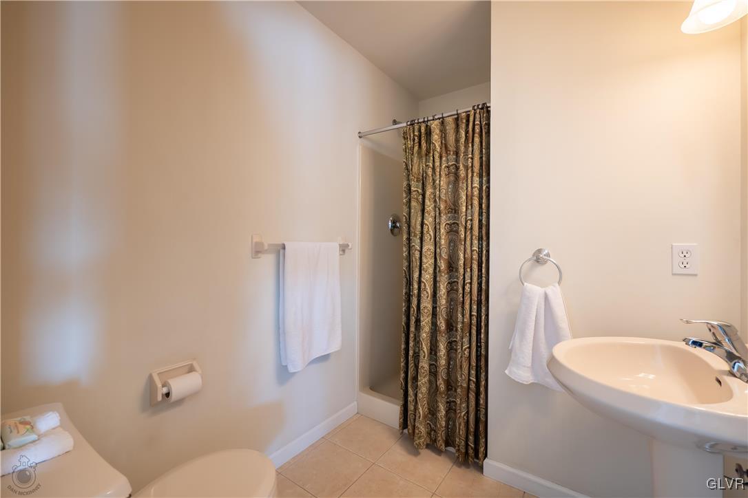 4050 Mountain Road Slatington, PA 18080 - Photo 13 of 27 Gallery Image 13