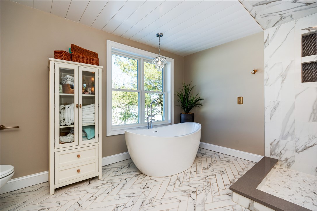 136 Aldrich Road Glocester, RI 02857 - Photo 38 of 50