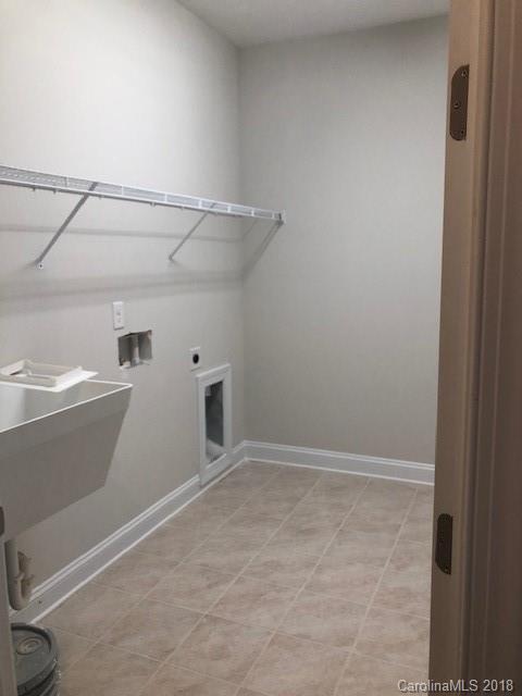 11226 Island Point Road, Unit 101 Charlotte, NC 28278 - Photo 12 of 35 Gallery Image 12