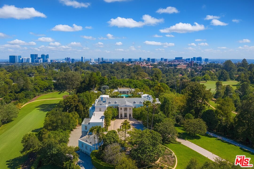 10644 Bellagio Road Los Angeles, CA 90077 - Photo 1 of 3