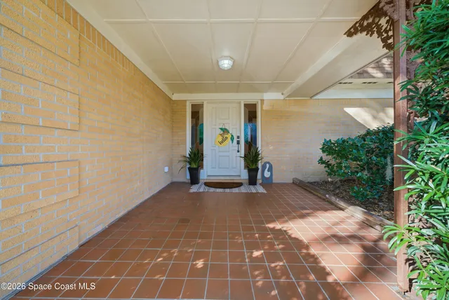 a view of entrance gate of the house
