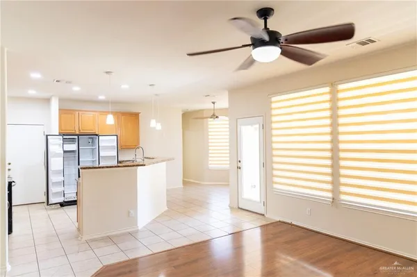 $2,750 | 3012 San Sebastian Street, Mission, TX 78572