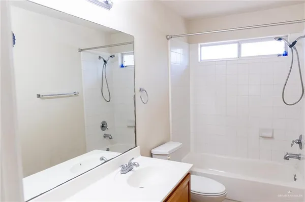 $2,750 | 3012 San Sebastian Street, Mission, TX 78572