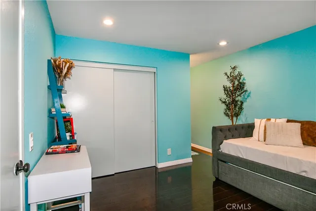 $465,000 | 16551 Grunion Lane, Unit 204, Huntington Beach, CA 92649