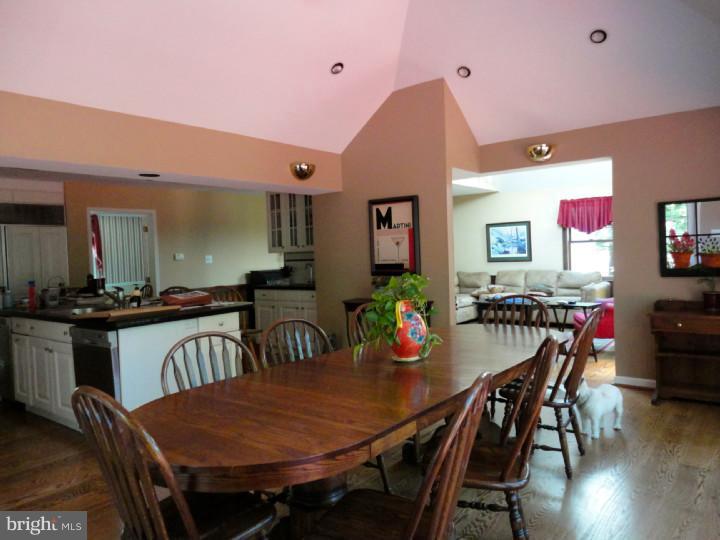 363 Morris Road Harleysville, PA 19438 - Photo 6 of 25 Kitchen