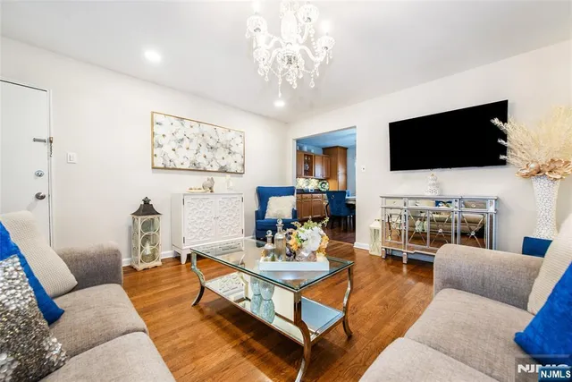 $300,000 | 152 Belleville Avenue, Unit 1, Bloomfield, NJ 07003