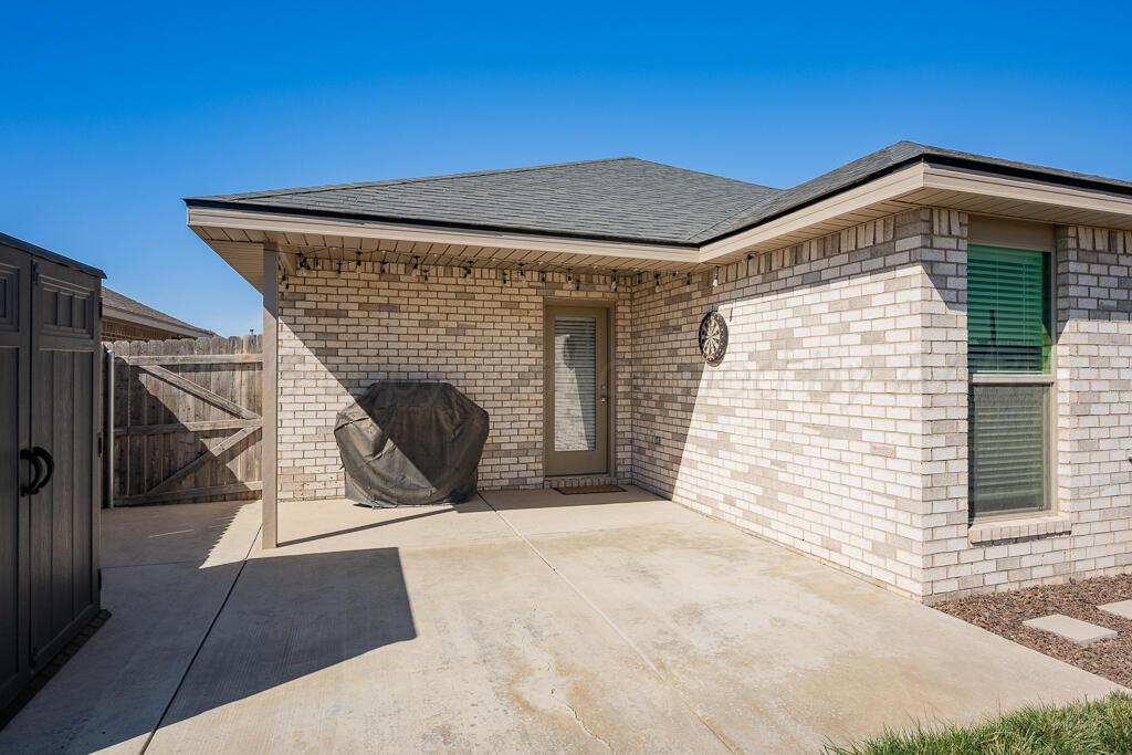 7101 Athens Street Amarillo, TX 79118 - Photo 14 of 15 athens_backpatio