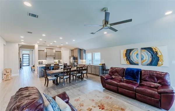 $3,250 | 20430 Avelignese Way, Tomball, TX 77377