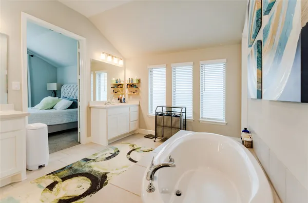 $3,250 | 20430 Avelignese Way, Tomball, TX 77377