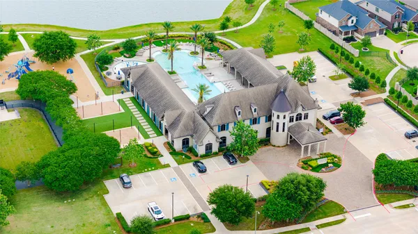 $3,250 | 20430 Avelignese Way, Tomball, TX 77377